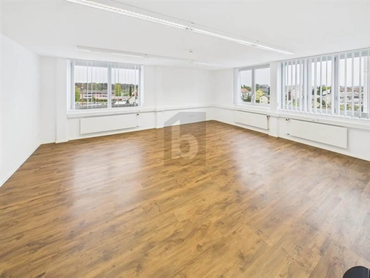 Modern Office in Central Location - Photo 3 of 6