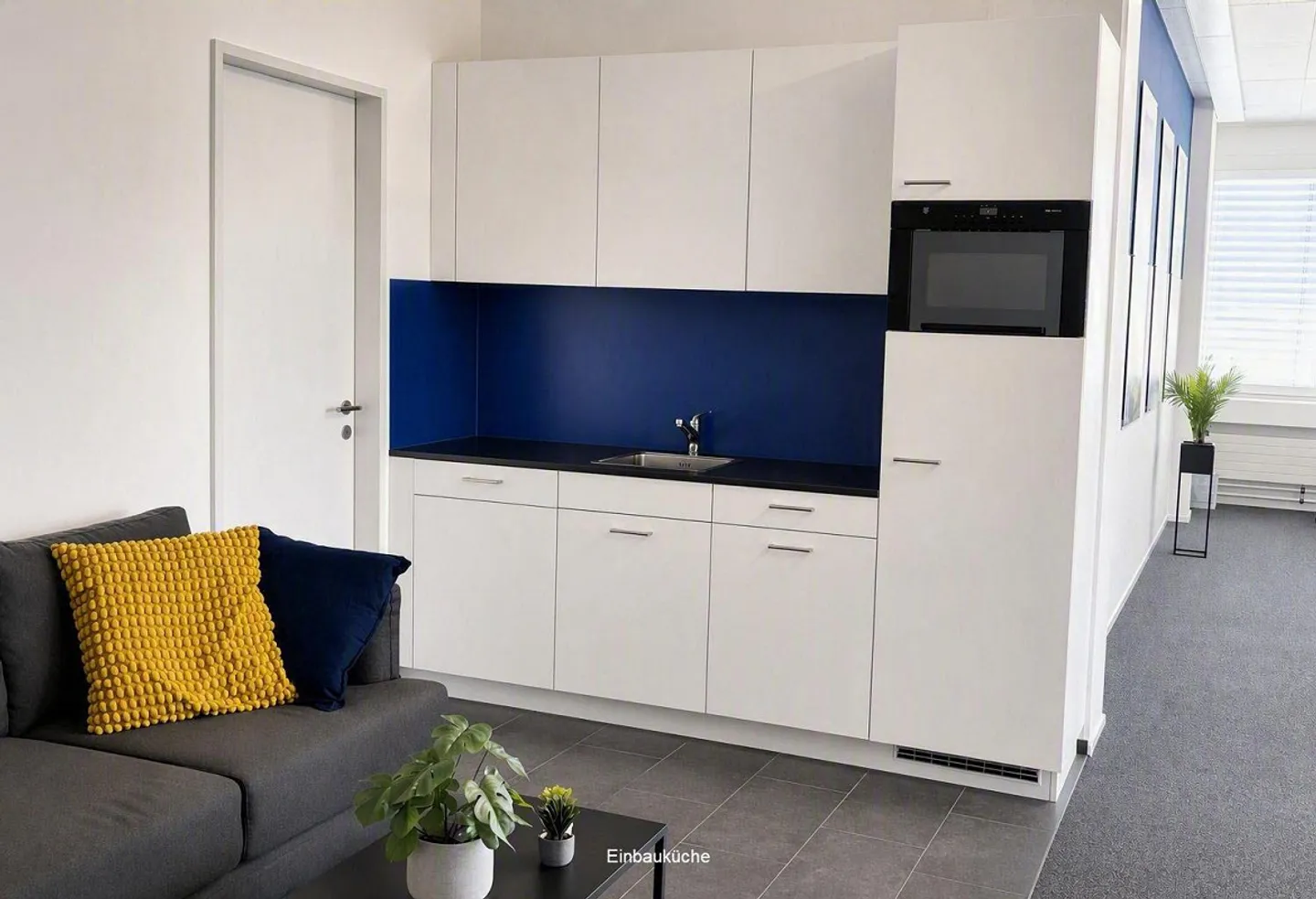 Ufficio luminoso con un ambiente di lavoro ispiratore - Il tuo... - Foto 4 di 7