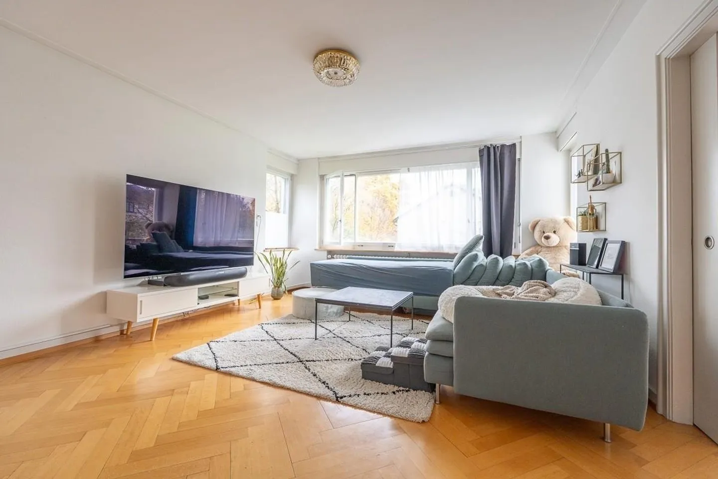 Einfamilienhaus mit Einliegerwohnung - Foto 4 von 13