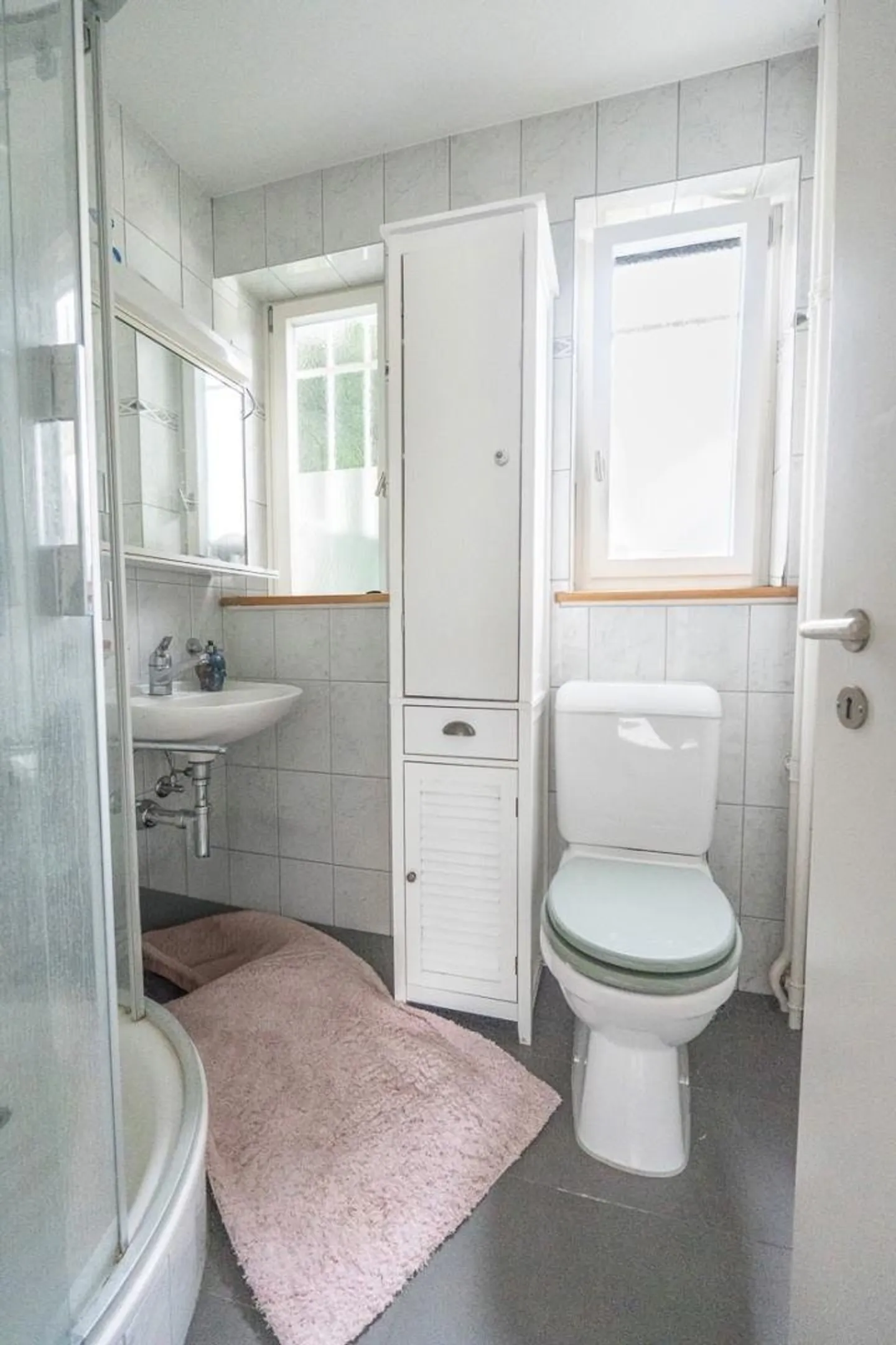 Einfamilienhaus mit Einliegerwohnung - Foto 6 von 13