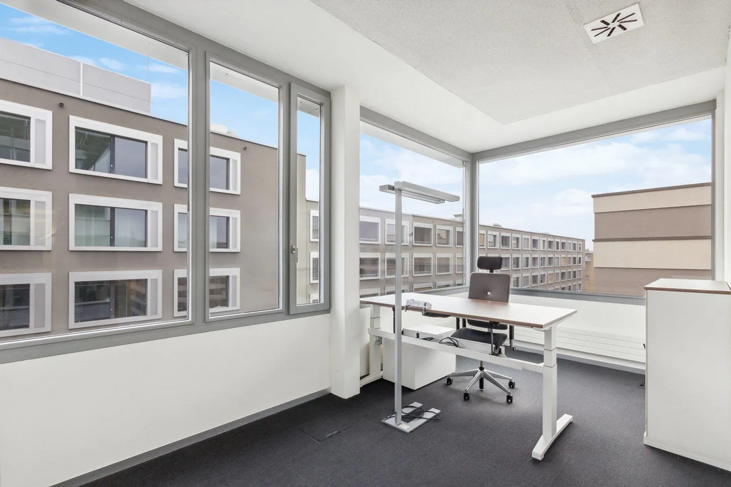 Bureau agrandi dans le Glattpark tendance - Photo 8 sur 12