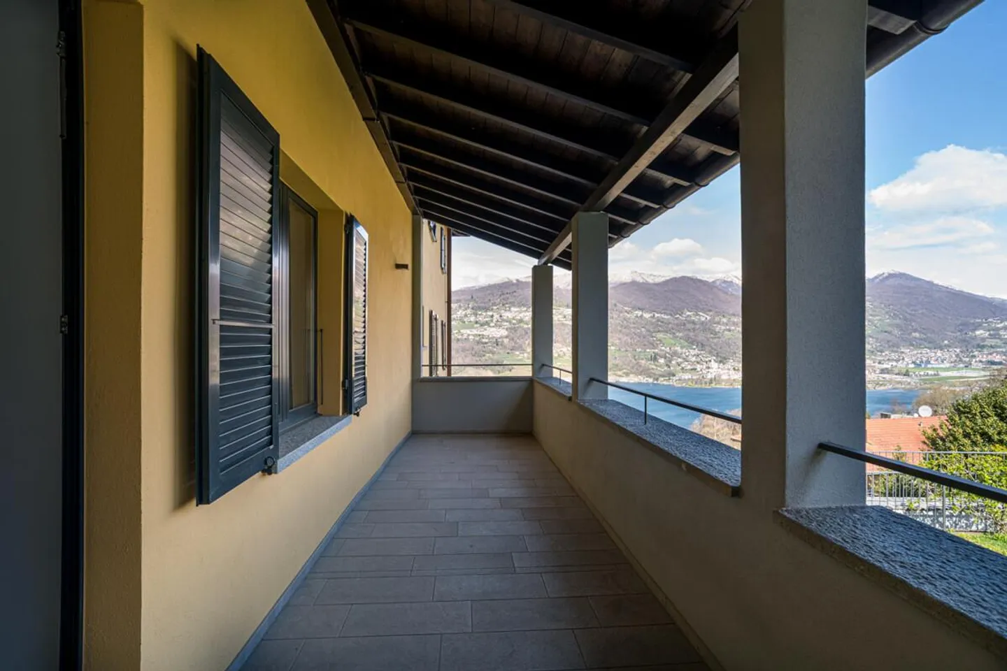 ARASIO / COLLINA D'ORO – LIVE A PIECE OF HISTORY - Photo 13 of 13