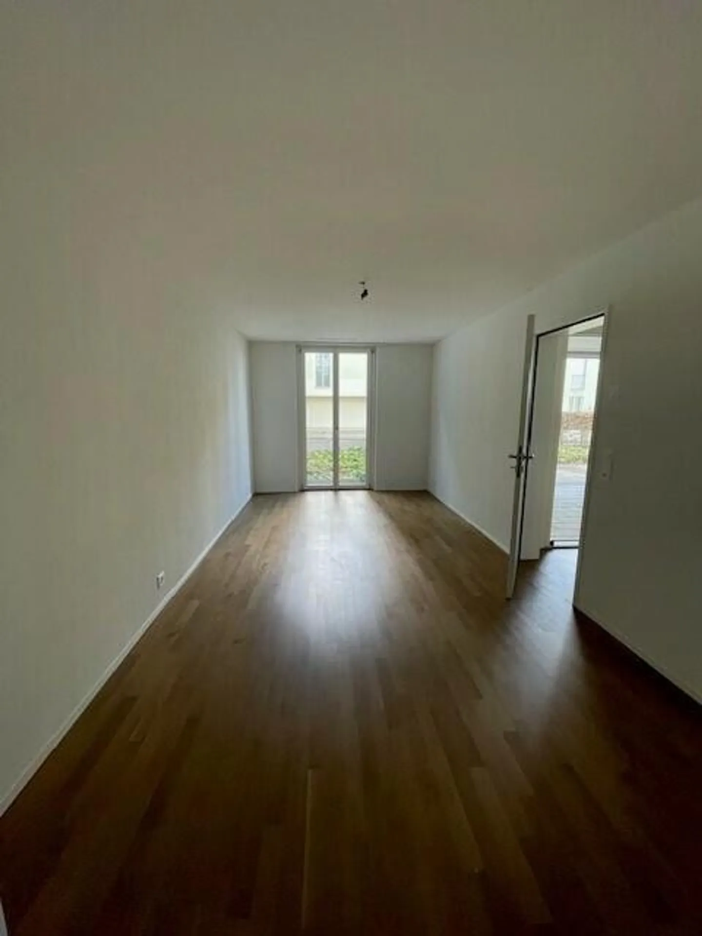 À louer : Appartement de jardin attrayant de 3,5 pièces - Photo 8 sur 9