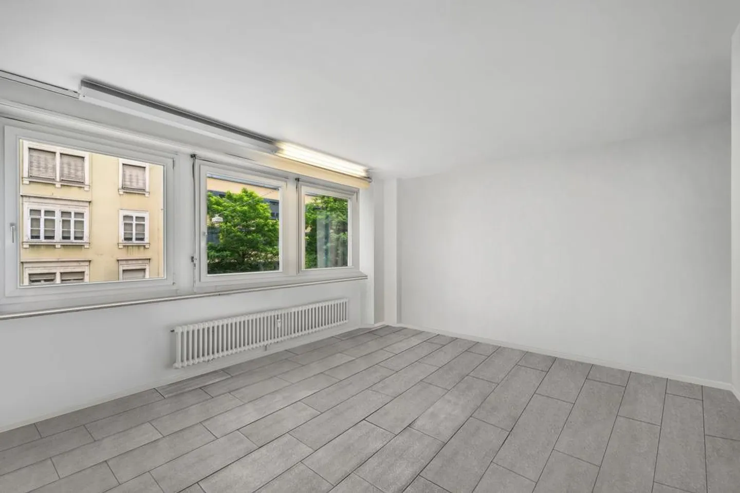 Attractive Commercial Space for Rent at Clarastrasse 19 in Basel - Photo 3 of 8