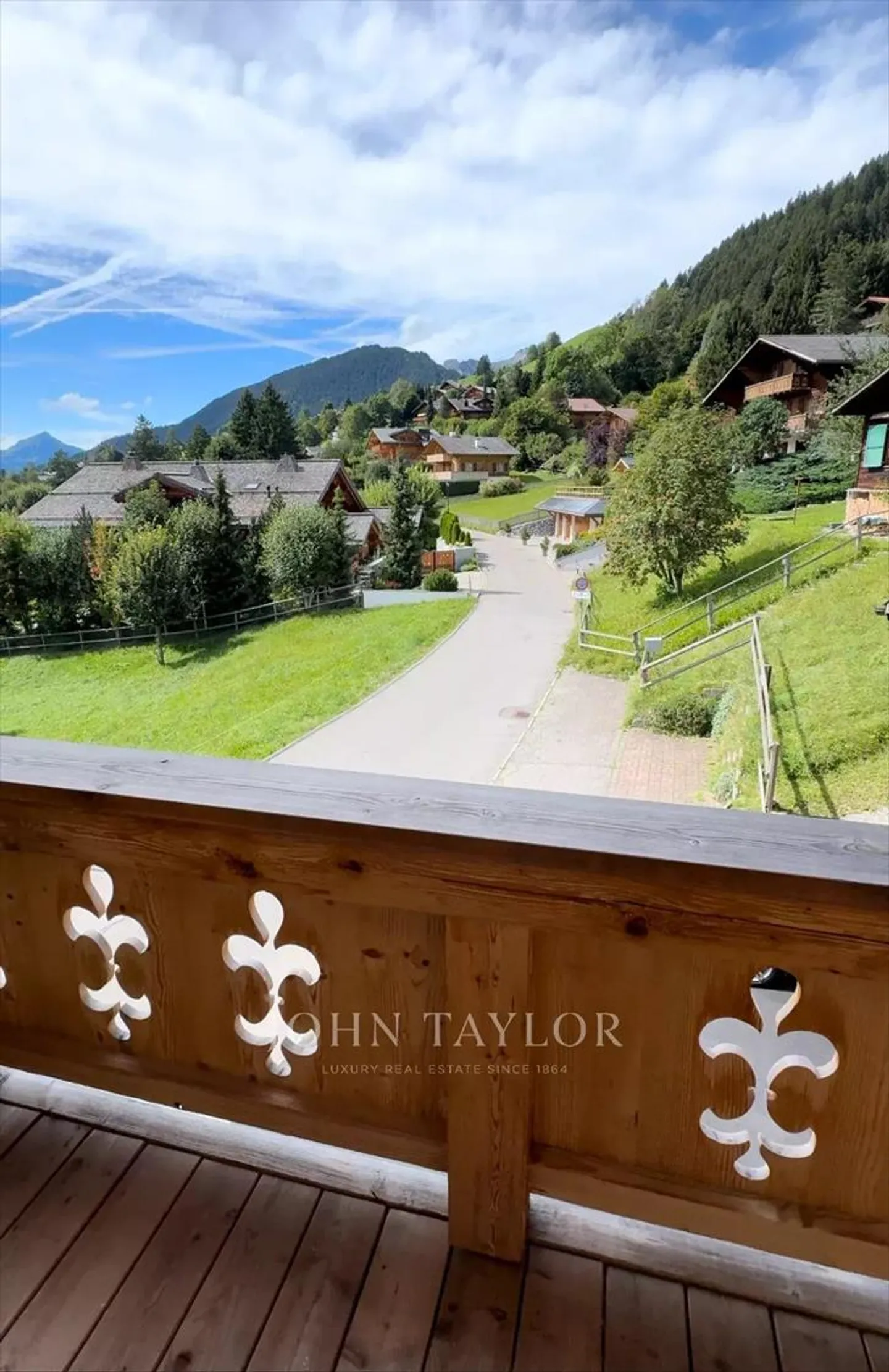 Chalet - Foto 1 di 13