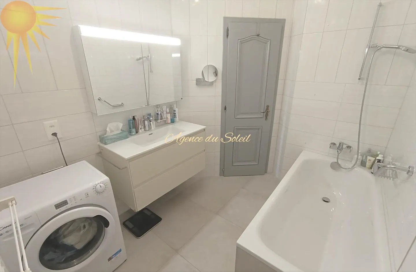 En exclusivité ! Charmant 2.5 pièces, rénové en 2024, avec une grande terrasse p - Photo 13 sur 13