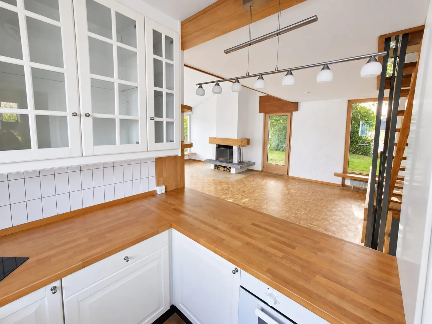 Maison individuelle spacieuse avec jardin - Photo 4 sur 13