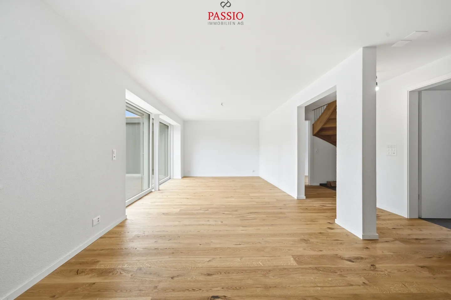 Modern Family Home in Studen - Photo 6 of 42