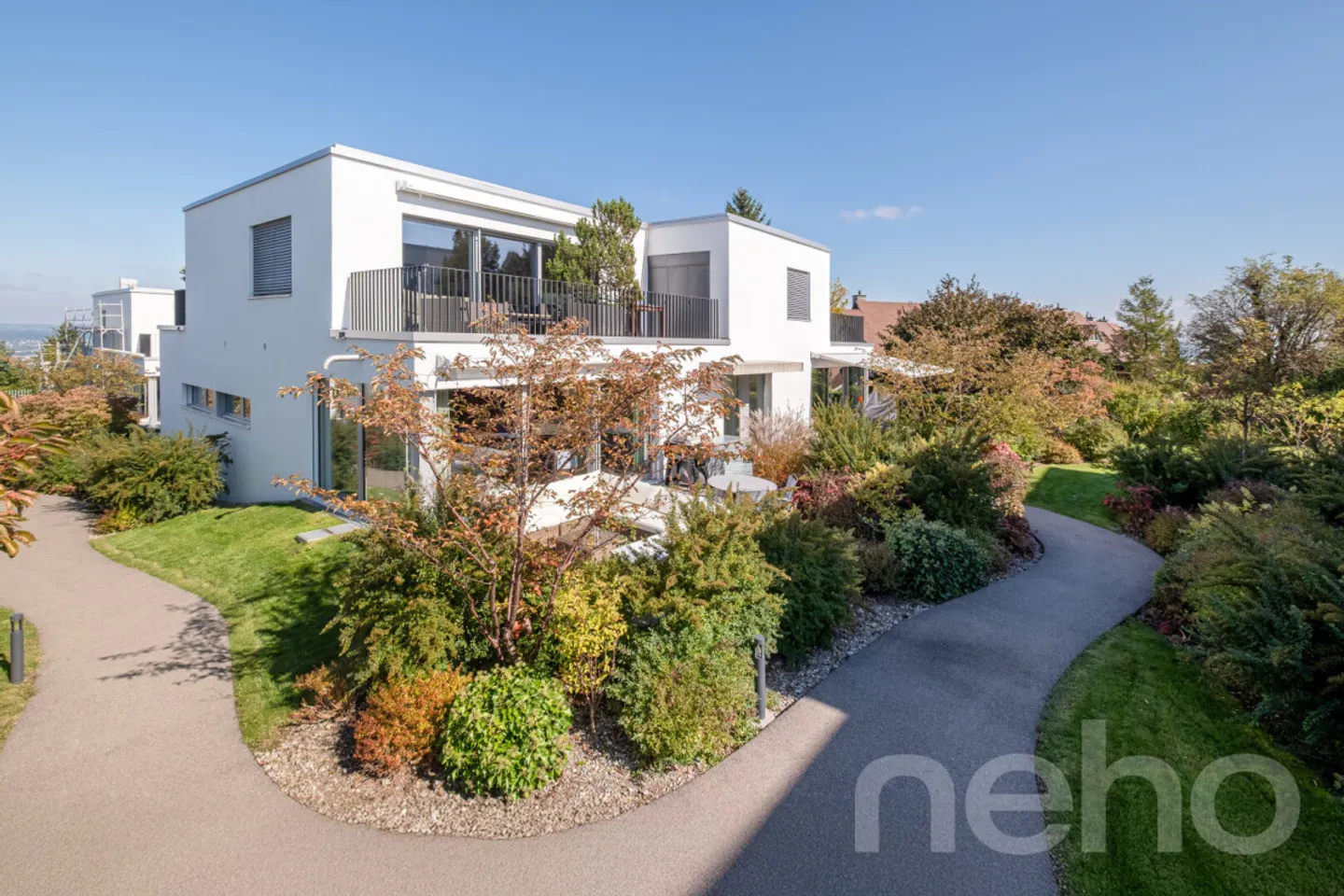 Attractive 5.5-Room Maisonette Garden Apartment - Photo 1 of 12