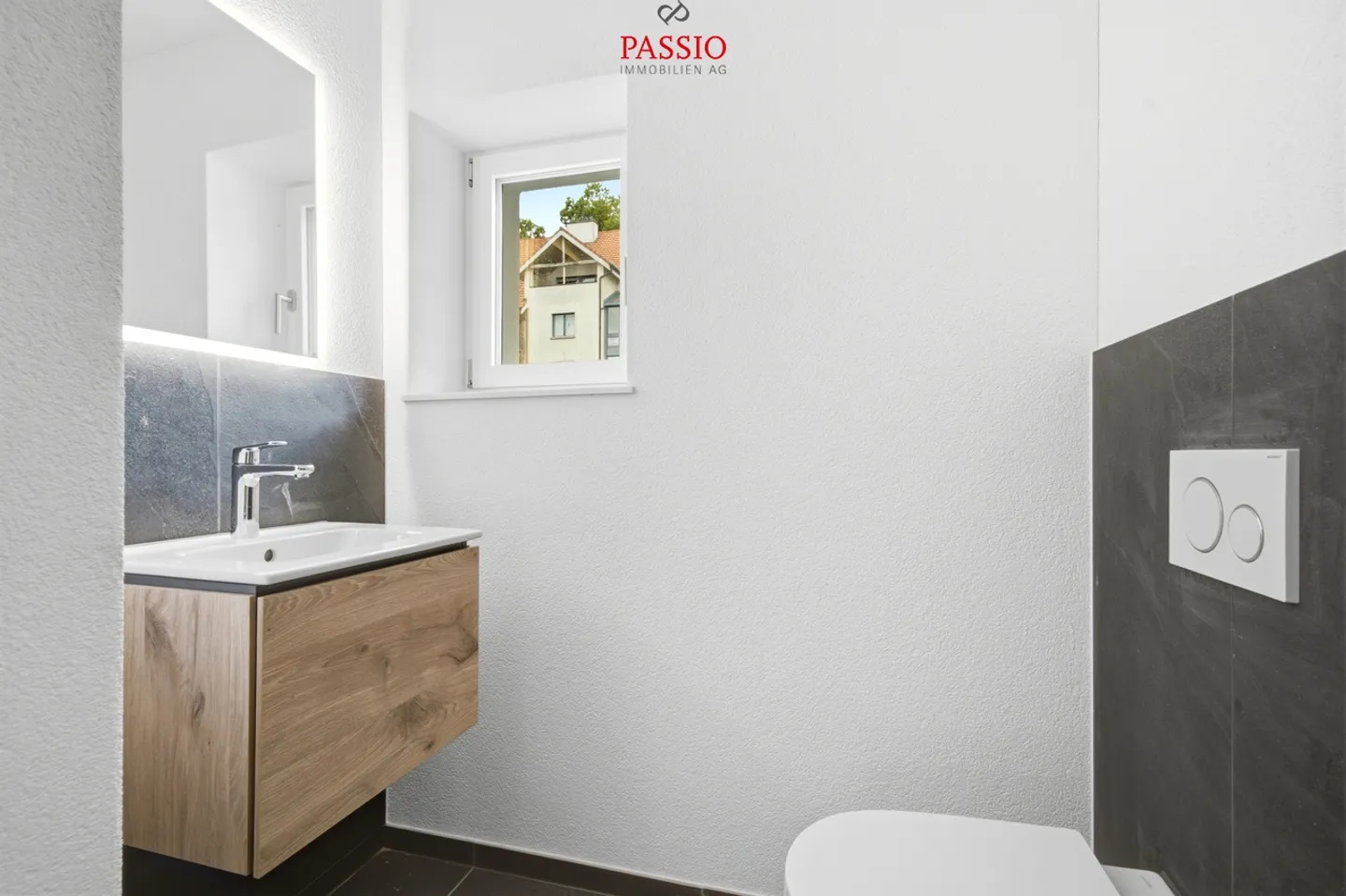 Modern Family Home in Studen - Photo 12 of 42