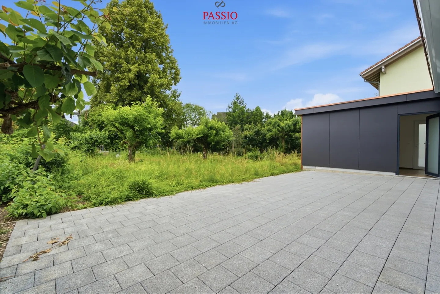 Modern Family Home in Studen - Photo 15 of 42