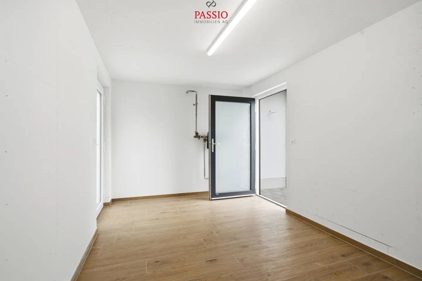 Modern Family Home in Studen - Photo 32 of 42