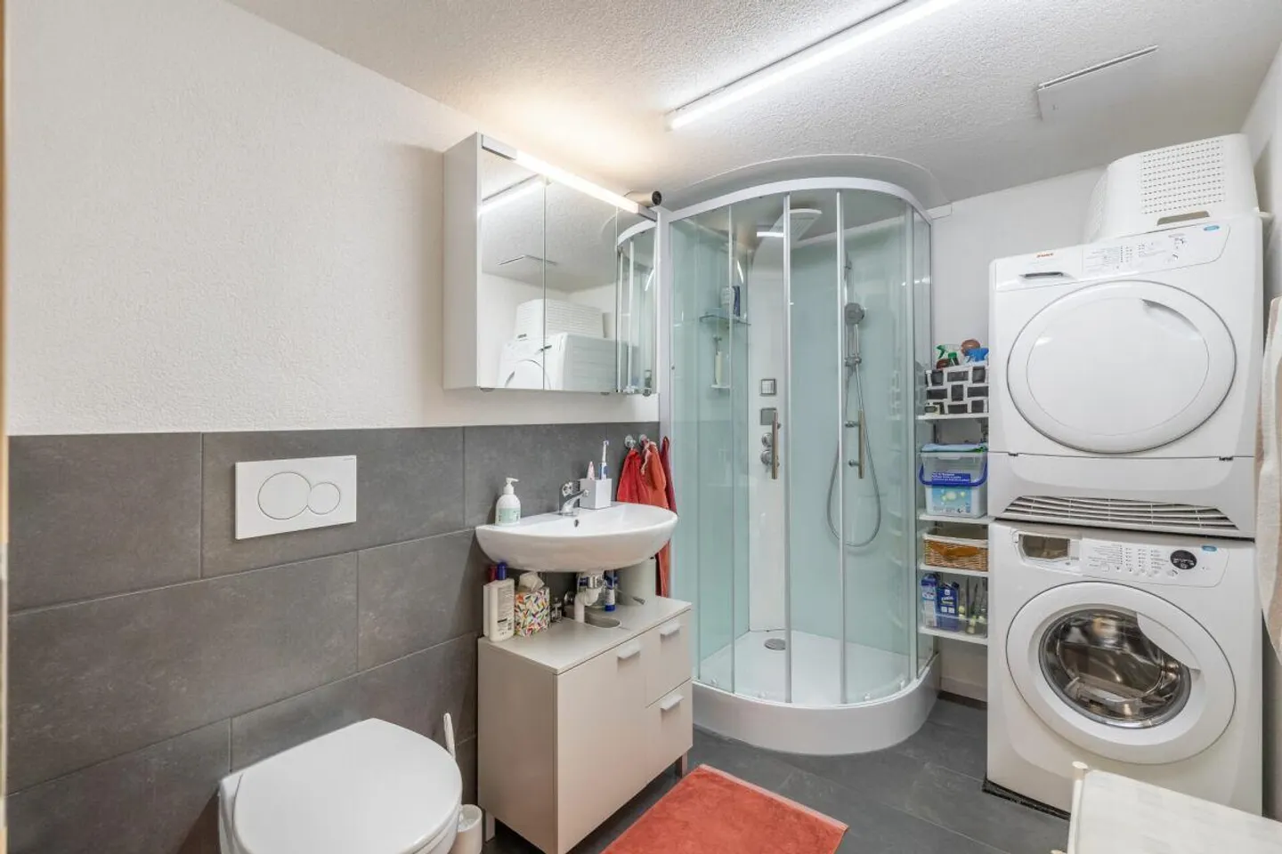 Superbe appartement avec une vue magnifique - Photo 3 sur 7
