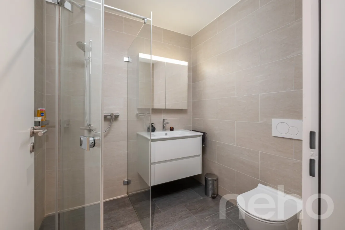 Attractive 5.5-Room Maisonette Garden Apartment - Photo 7 of 12