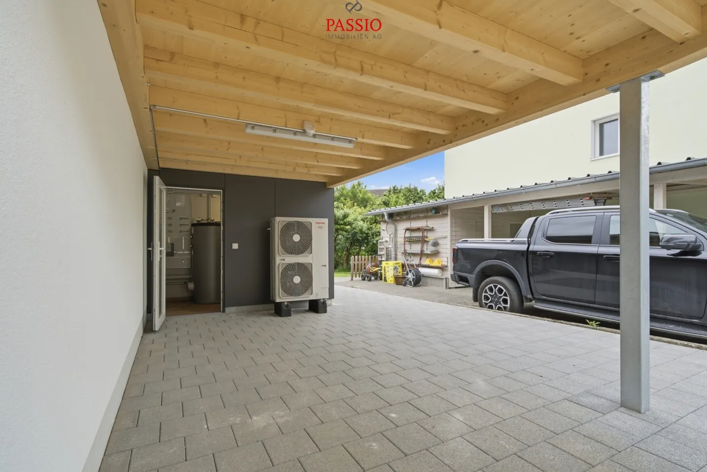 Modern Family Home in Studen - Photo 35 of 42