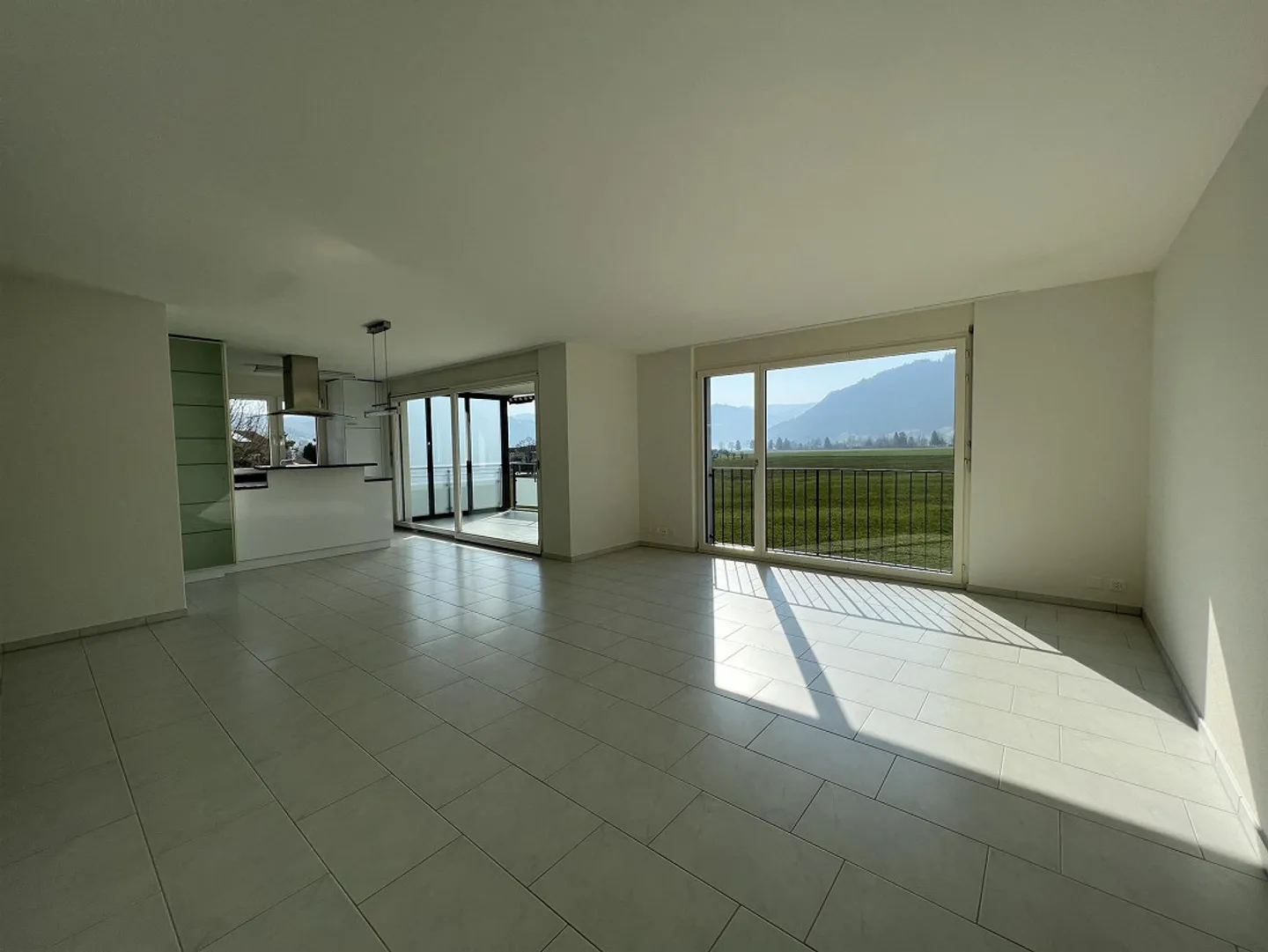 A prime location in a quiet residential area - Photo 2 of 4