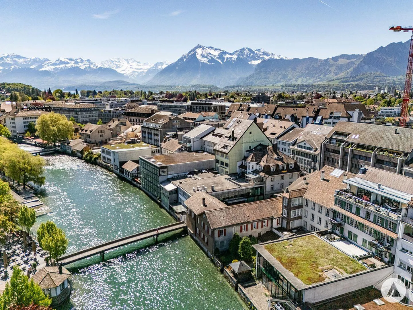 Investment opportunity in the vibrant Bälliz - Photo 2 of 13