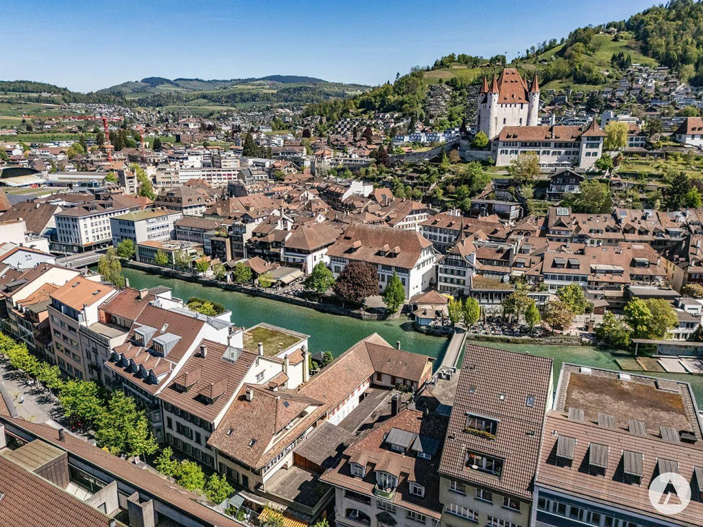 Investment opportunity in the vibrant Bälliz - Photo 3 of 13
