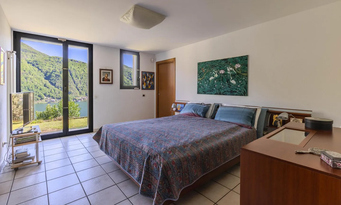 Villa moderne de 5,5 pièces avec vue sur le lac à Vico Morcote - Photo 8 sur 9