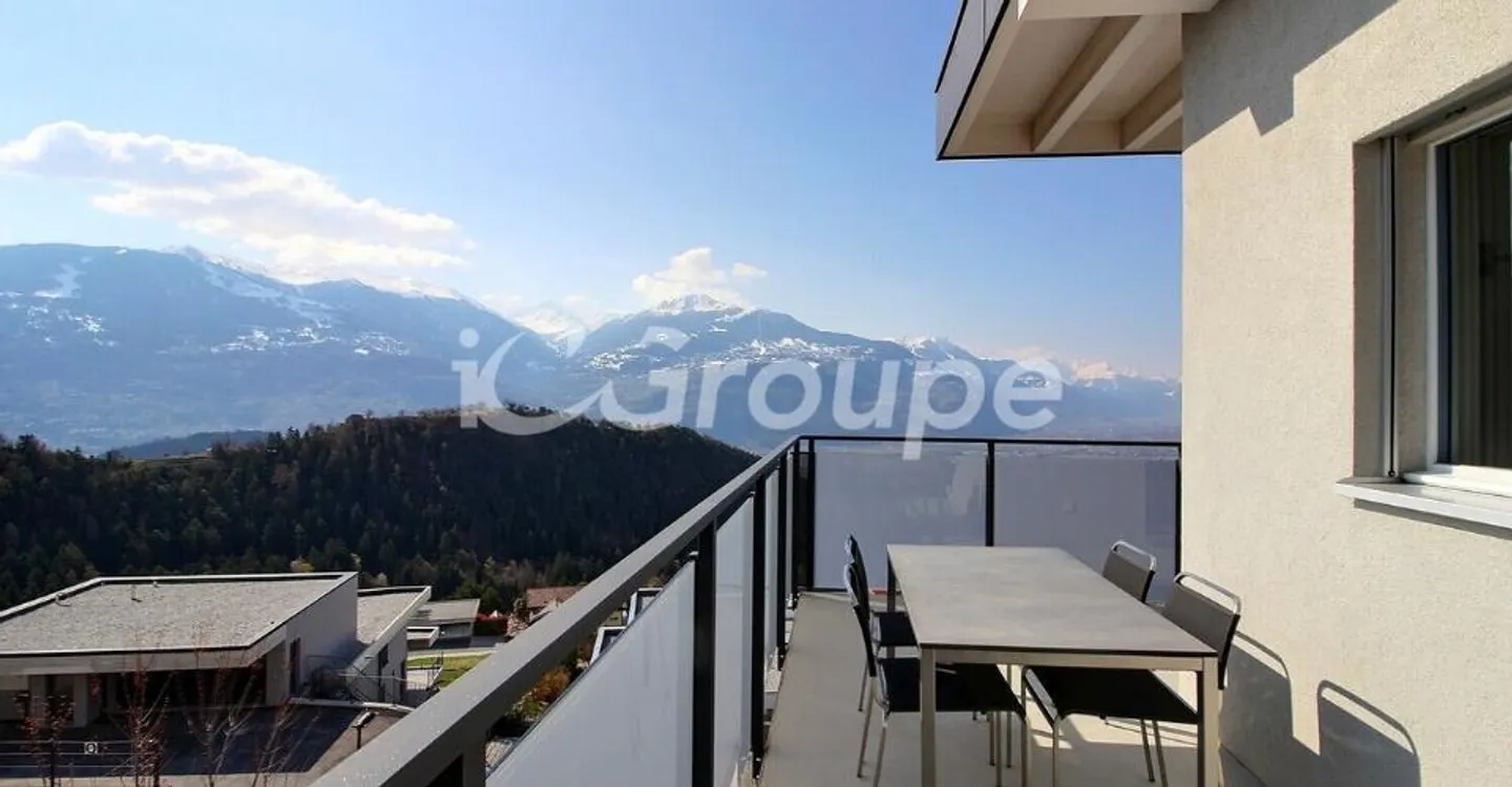 Appartement Attique Élégant avec Vue Alpine - Photo 12 sur 13