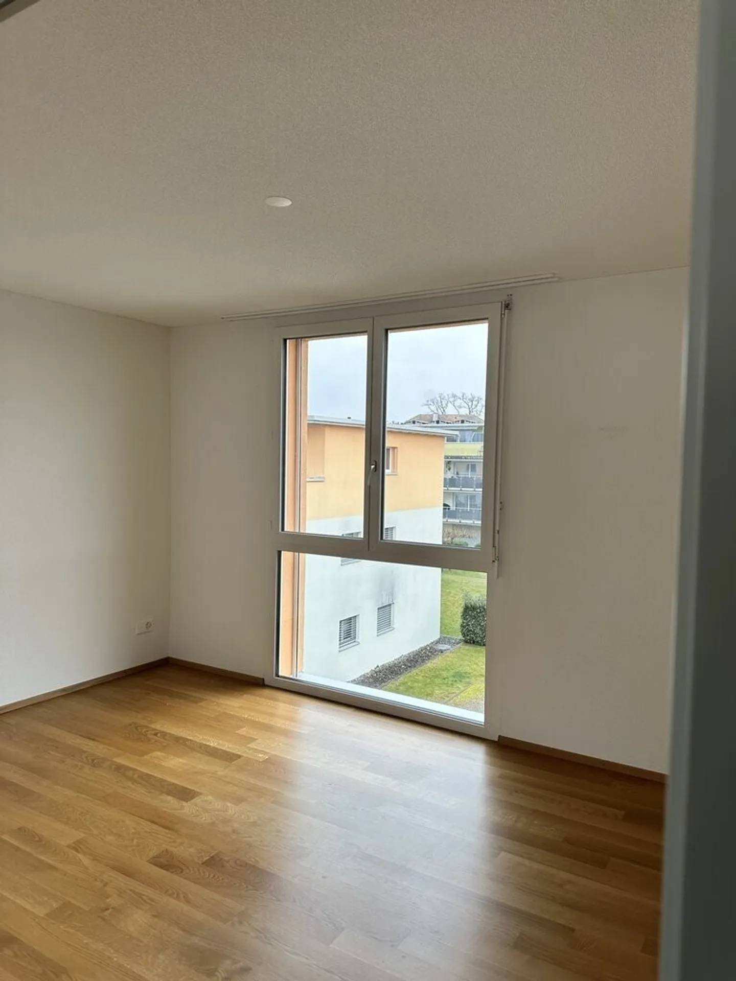 Living Comfort for Connoisseurs - Photo 3 of 6