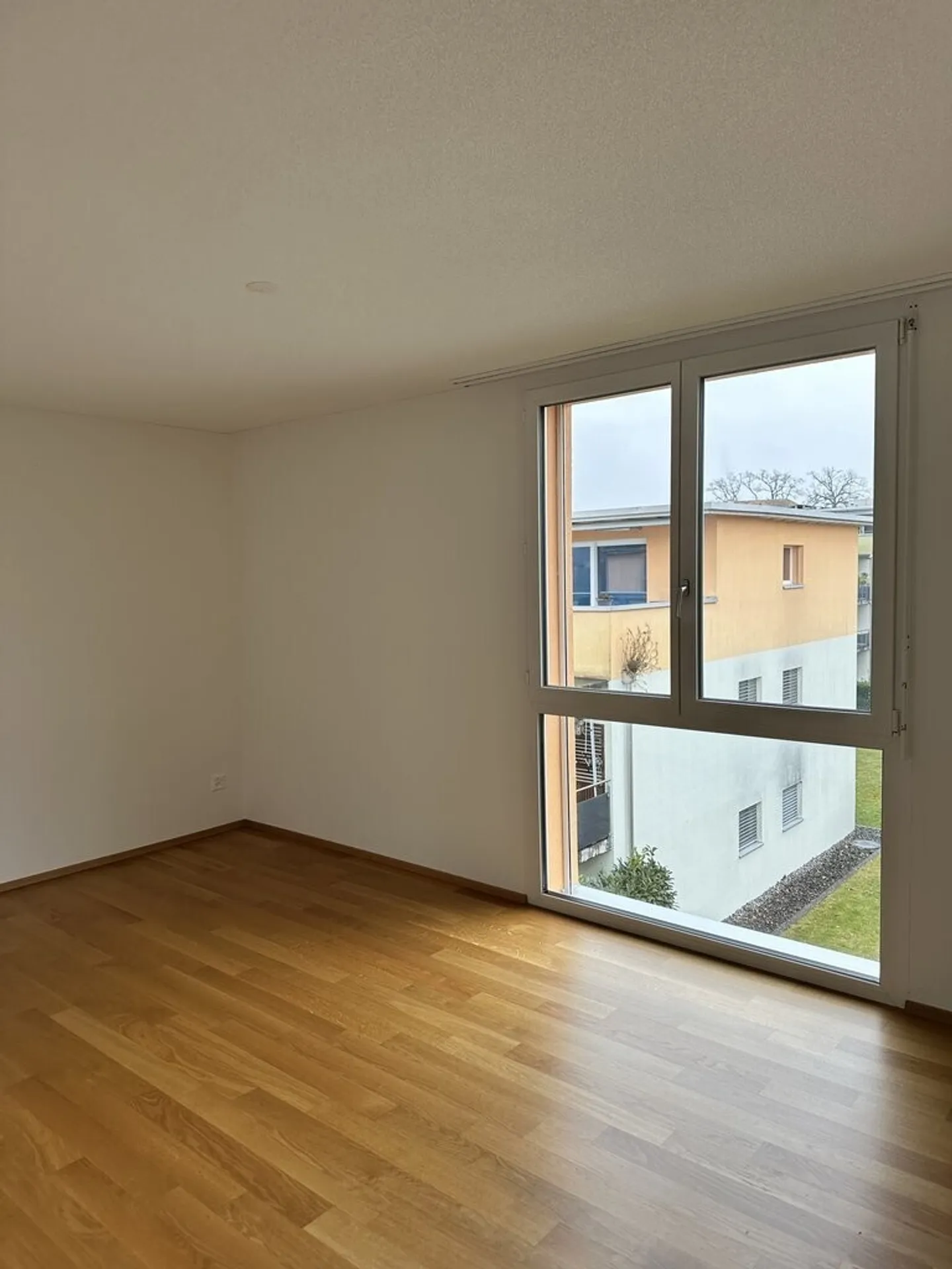 Living Comfort for Connoisseurs - Photo 4 of 6