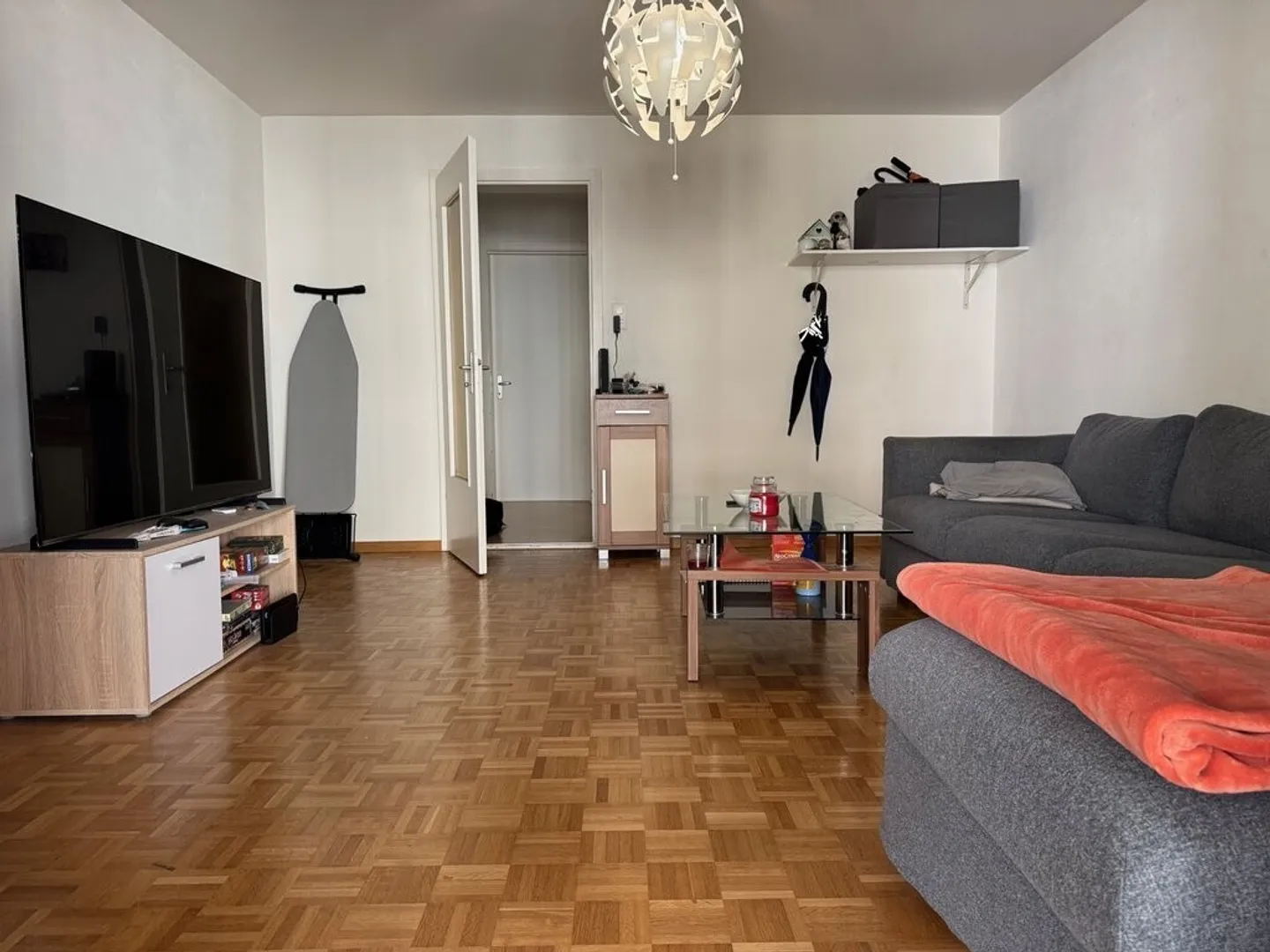 Cozy apartment in the heart of Chur for rent! - Photo 3 of 12