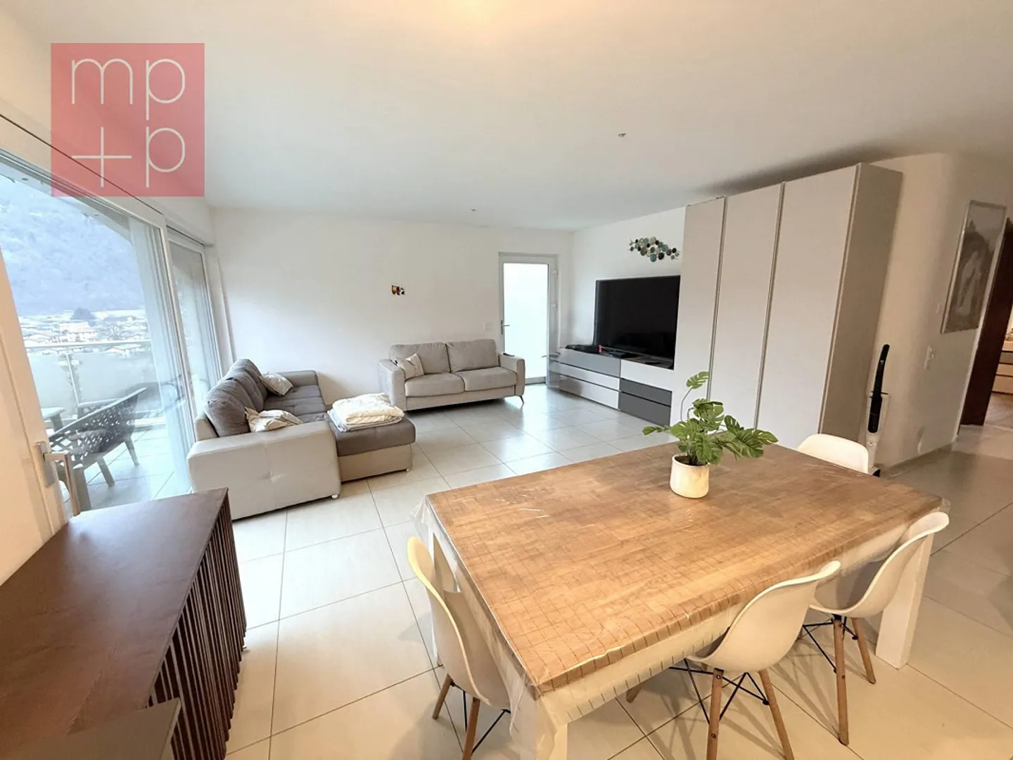 Penthouse - Ponte Tresa - Photo 2 of 8