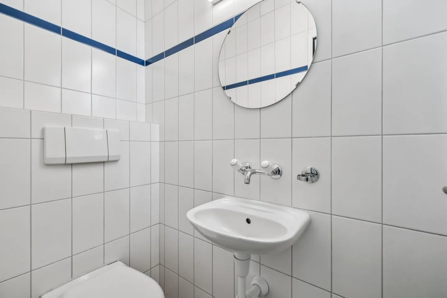 Appartement rénové avec vue dans le quartier Mischeli - Photo 10 sur 11
