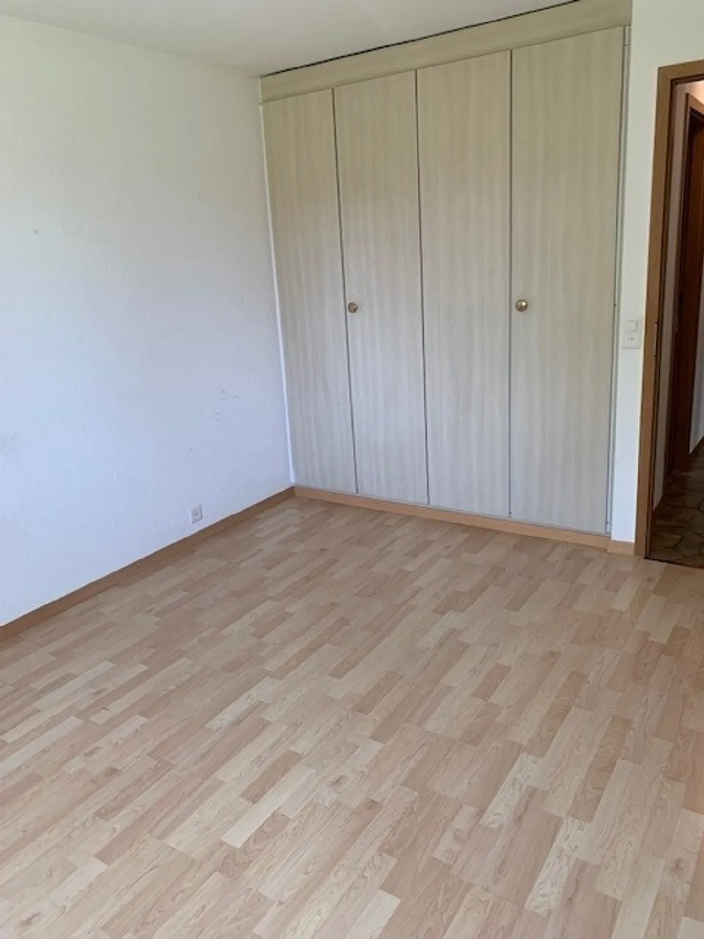 DA AFFITTARE a Prangins: Bellissimo appartamento di 3,5 locali al piano giardino - Foto 5 di 7