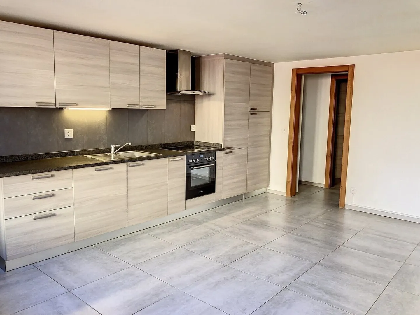 Appartamento in affitto - Foto 1 di 11