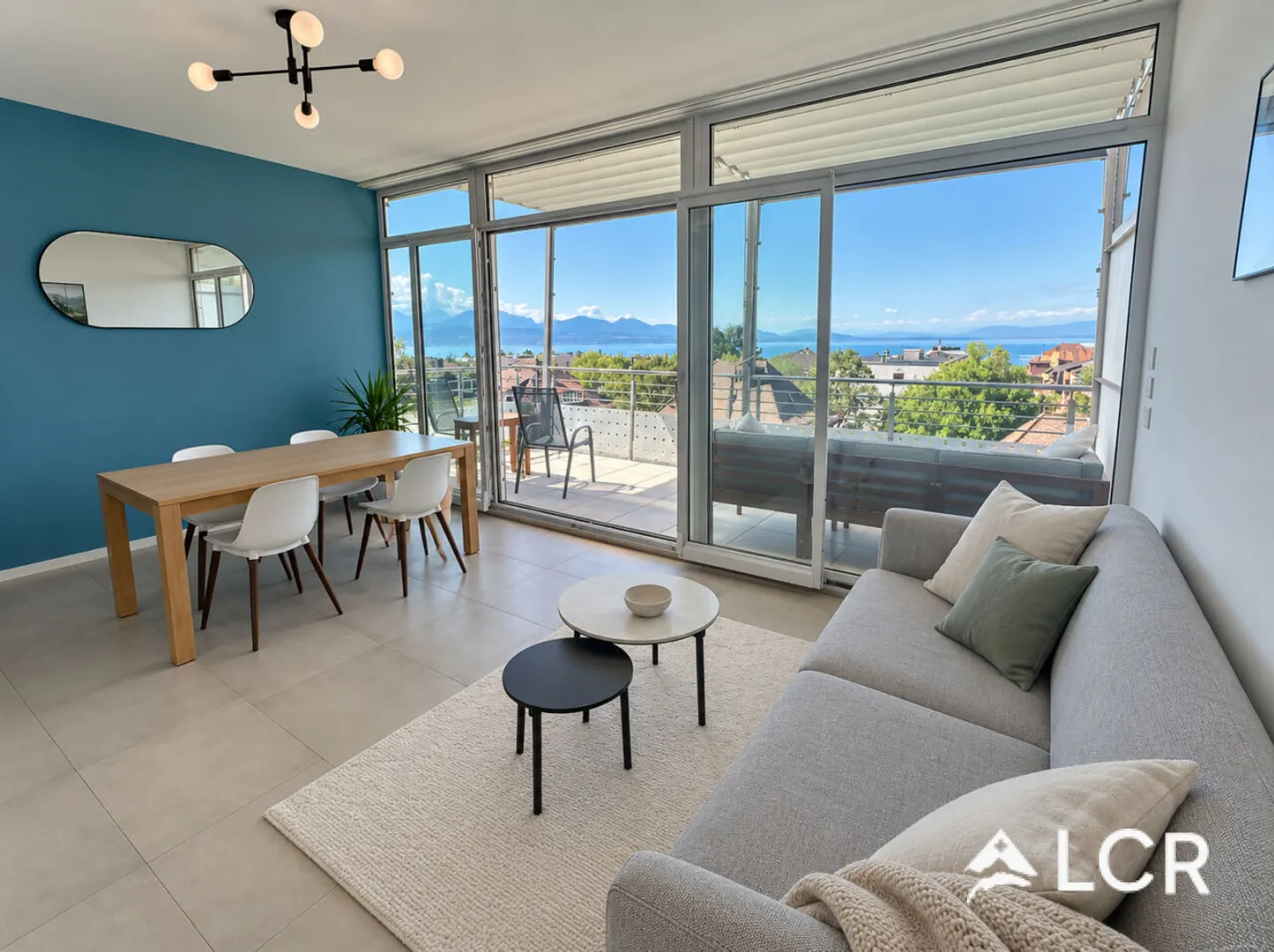 Appartement Meublé avec Vue Lac - Photo 1 sur 10