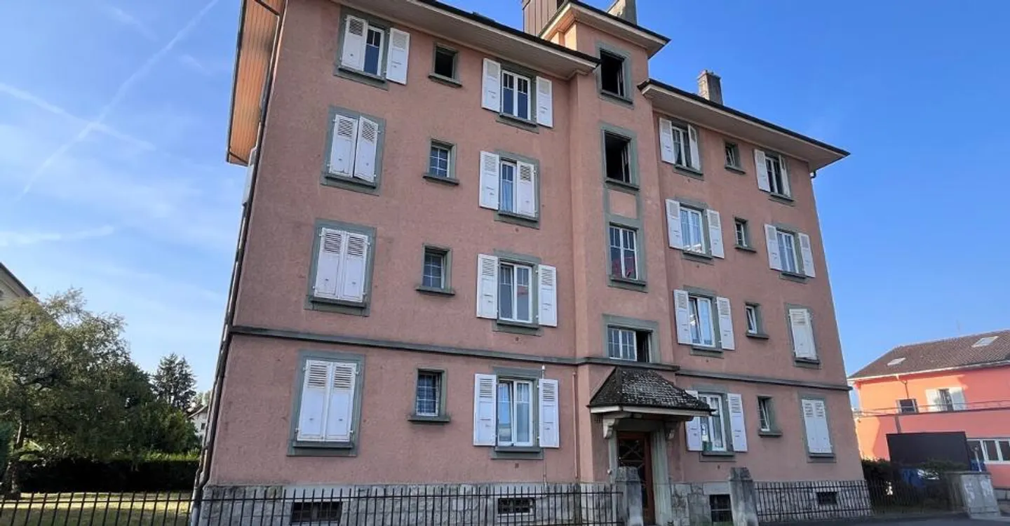 Beautiful renovated apartment Avenue du Tir-Fédéral 27, 1024 Ecublens - Photo 1 of 4