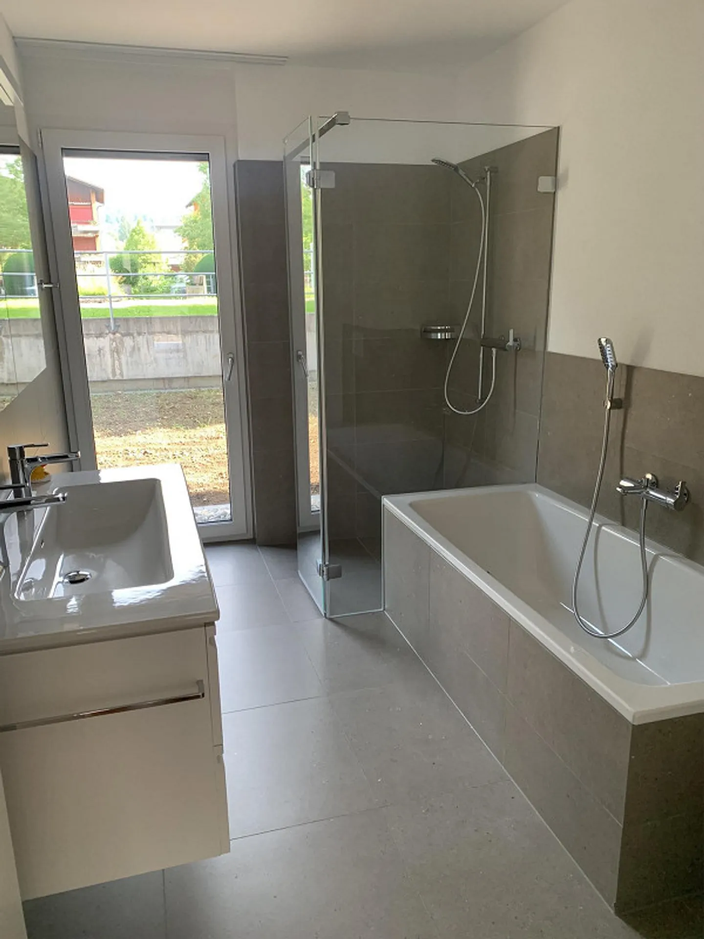 Modern 4.5-room new apartment in Zuzwil - Photo 3 of 13