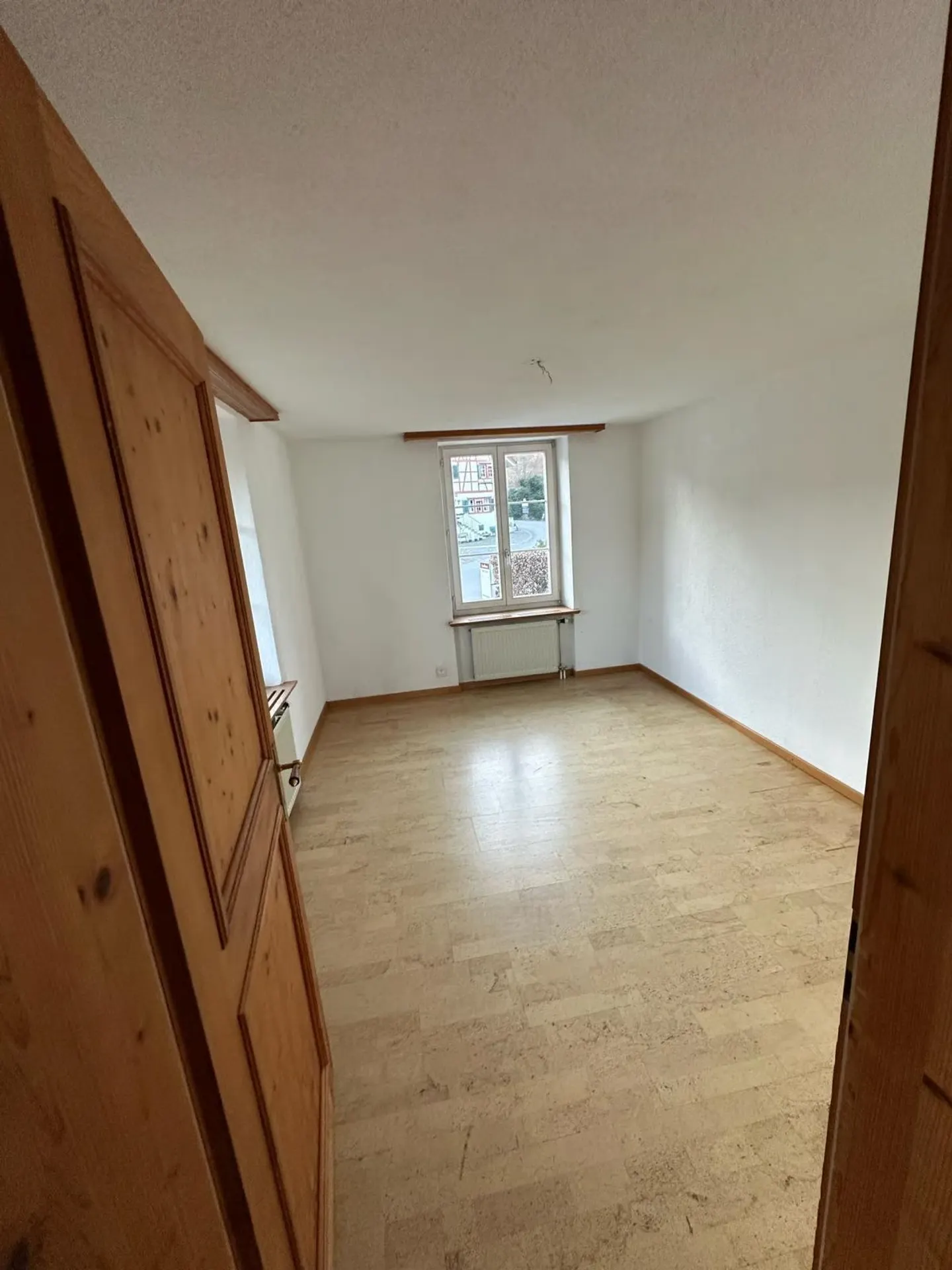 Charmante 4.5-Zimmer-Wohnung in Rüdlingen – ab sofort verfügbar - Foto 6 von 12