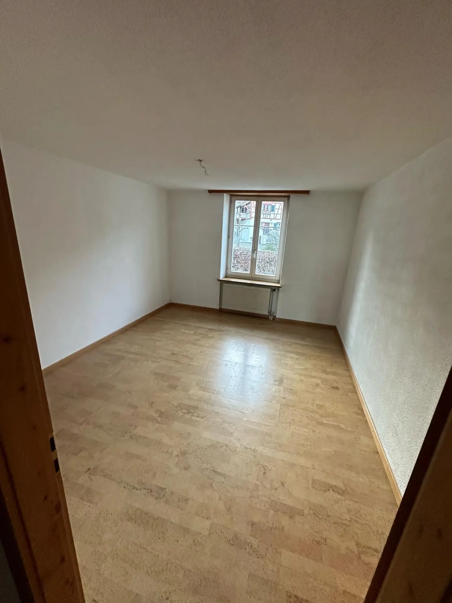 Charmante 4.5-Zimmer-Wohnung in Rüdlingen – ab sofort verfügbar - Foto 7 von 12