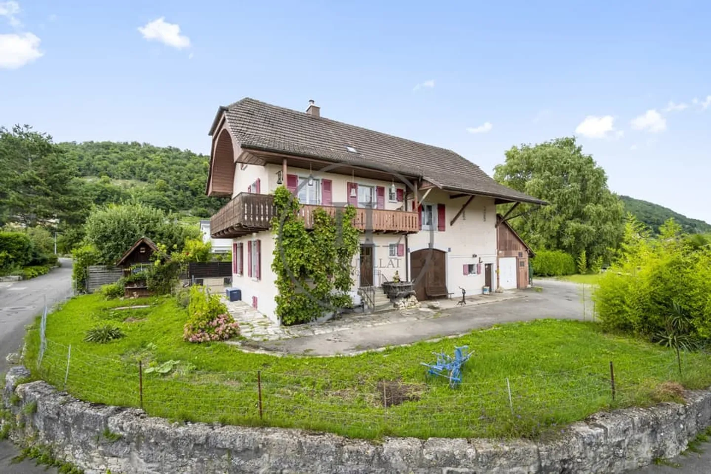 Charmantes Dorfhaus in Le Landeron, Schweiz - Foto 3 von 13