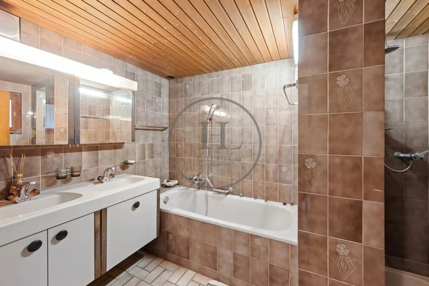 Charmantes Dorfhaus in Le Landeron, Schweiz - Foto 11 von 13