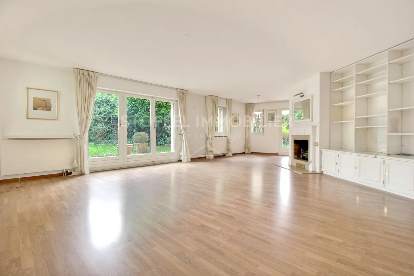 Appartement spacieux avec jardin - Photo 1 sur 12