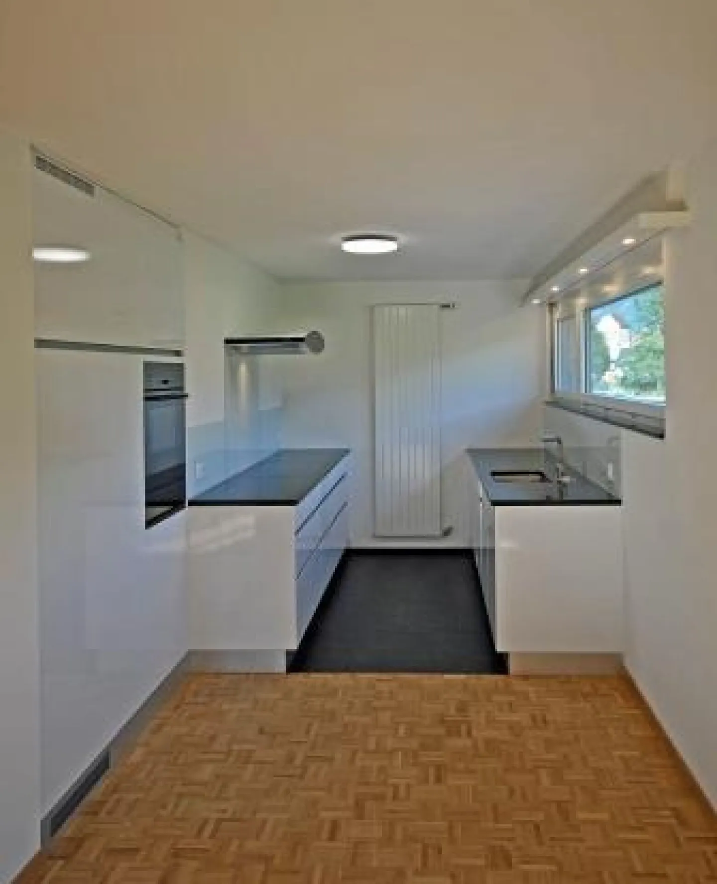 Charmante 2.5 Zimmerwohnung - Foto 4 von 7