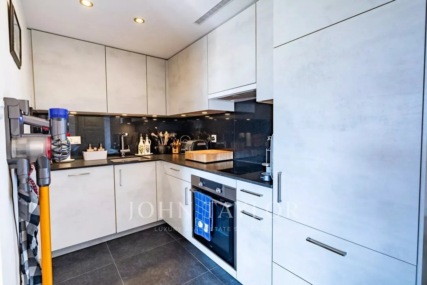 Appartamento 3,5 locali in affitto settimanale? Centro di Verbier - Foto 3 di 13