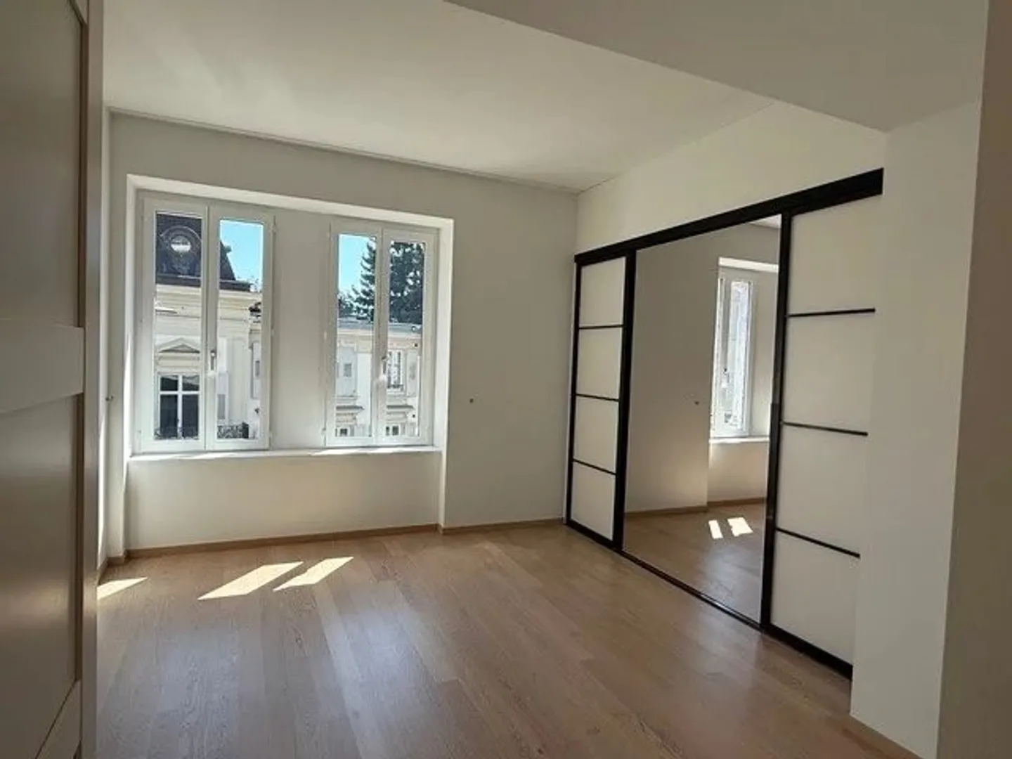 Loft de 103m2 au 1er étage dans un immeuble de standing. - Photo 8 sur 11