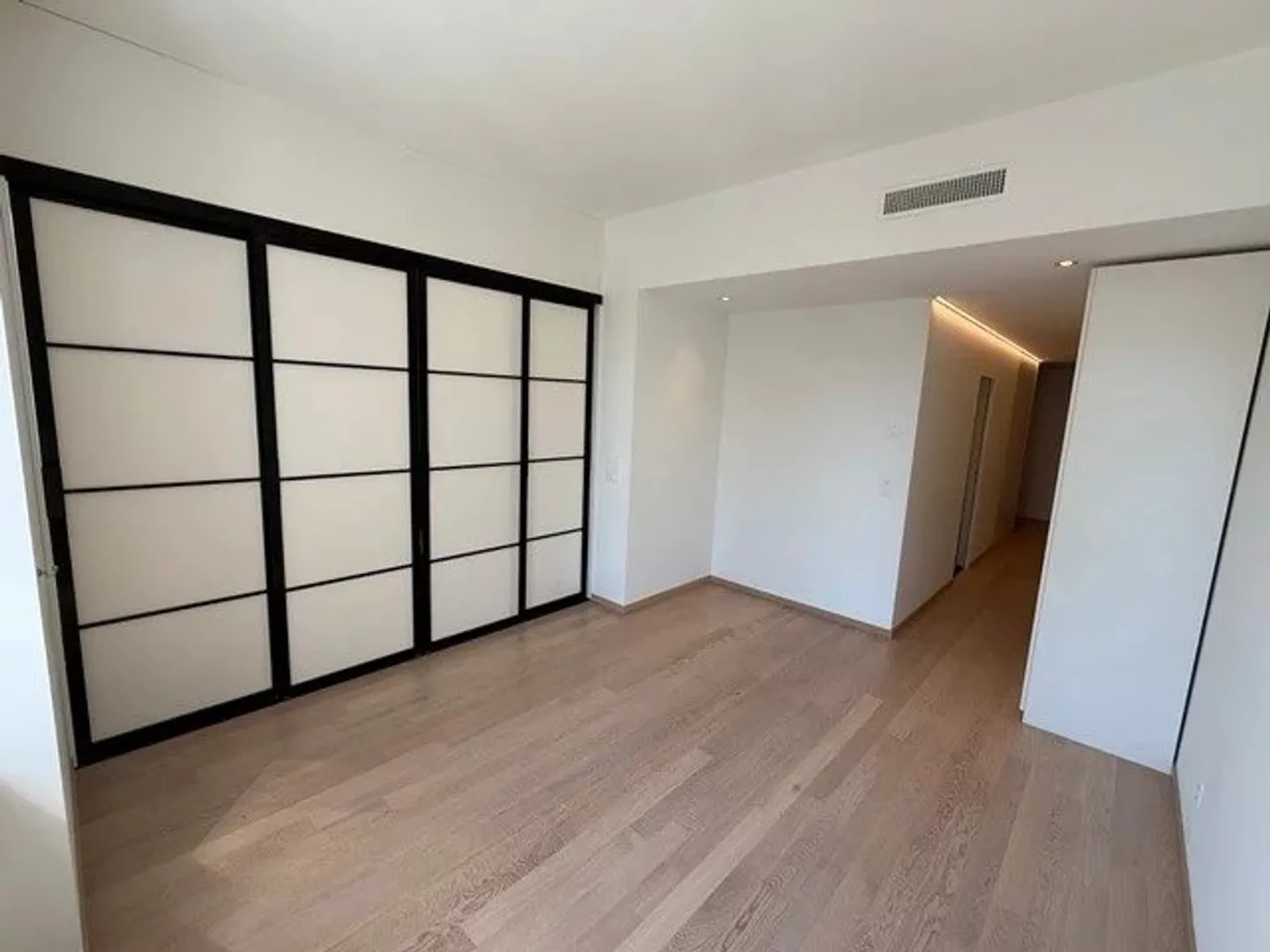 Loft de 103m2 au 1er étage dans un immeuble de standing. - Photo 9 sur 11
