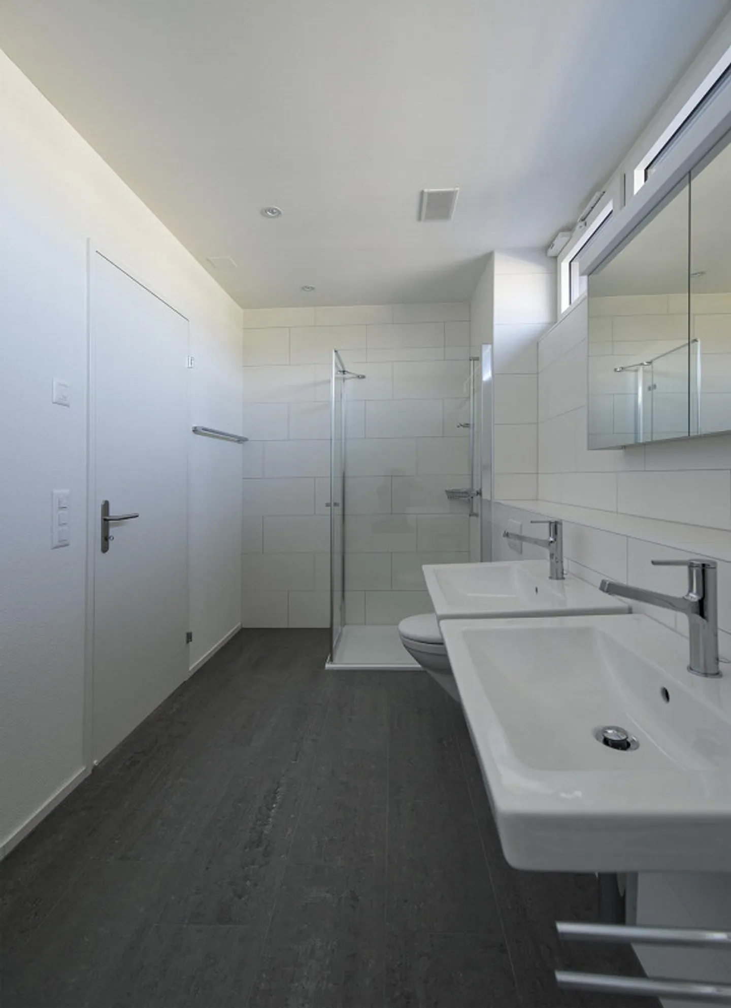 Grosszügige und moderne Attikawohnung mit ca. 173 m² - Foto 2 von 8