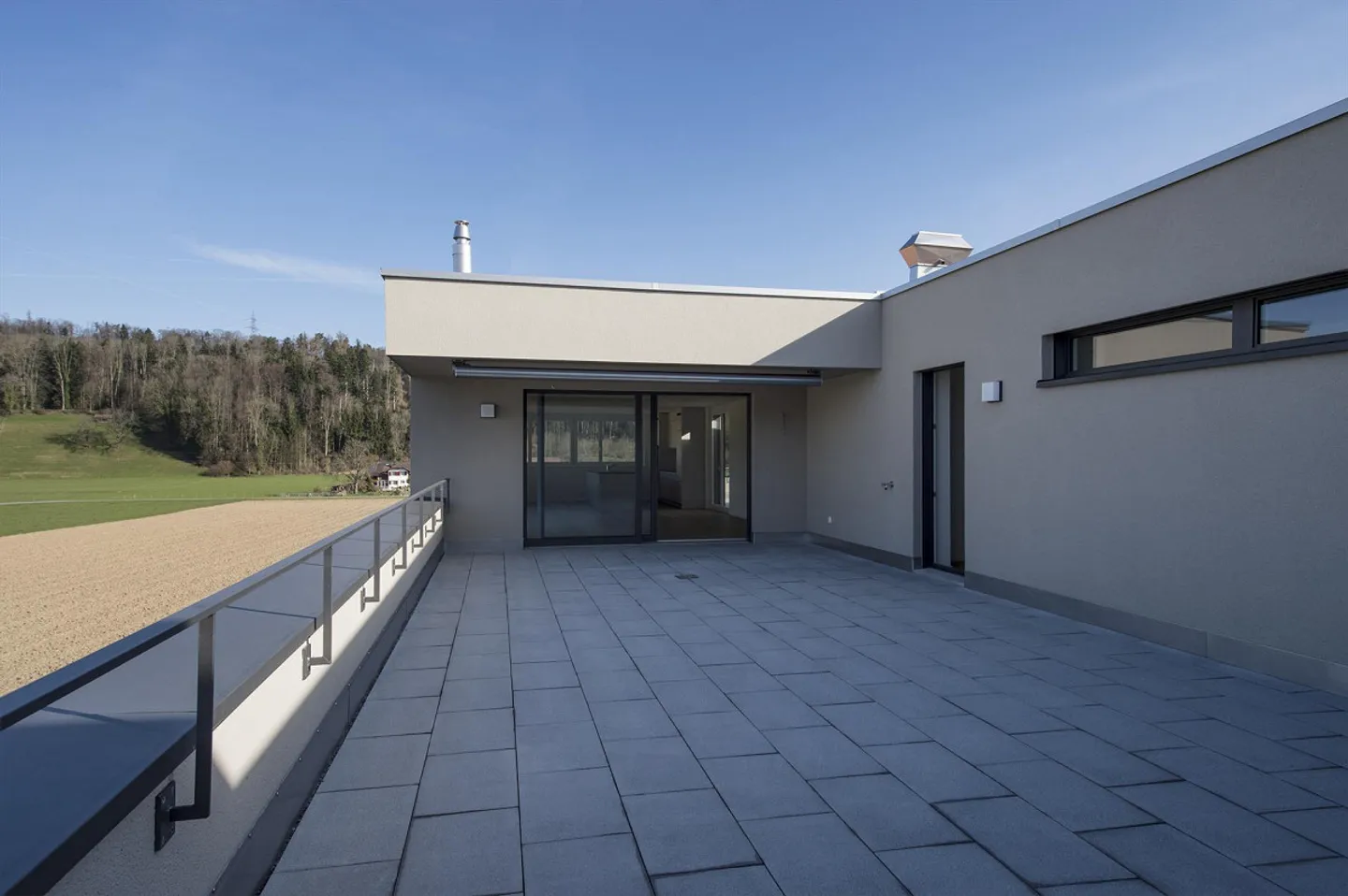 Grosszügige und moderne Attikawohnung mit ca. 173 m² - Foto 6 von 8