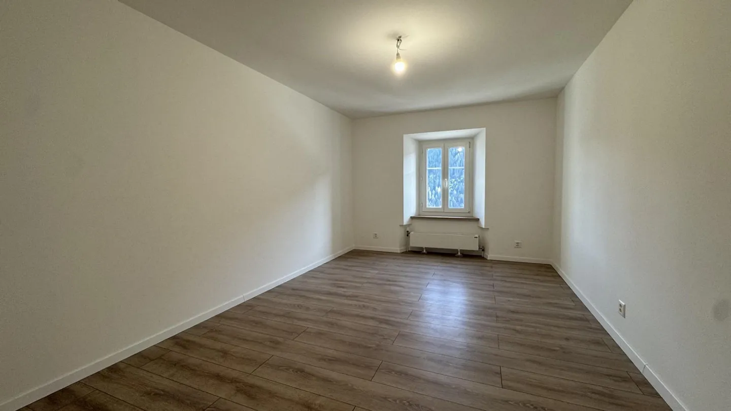 Renovierte Wohnung mit Bergblick - Foto 5 von 10