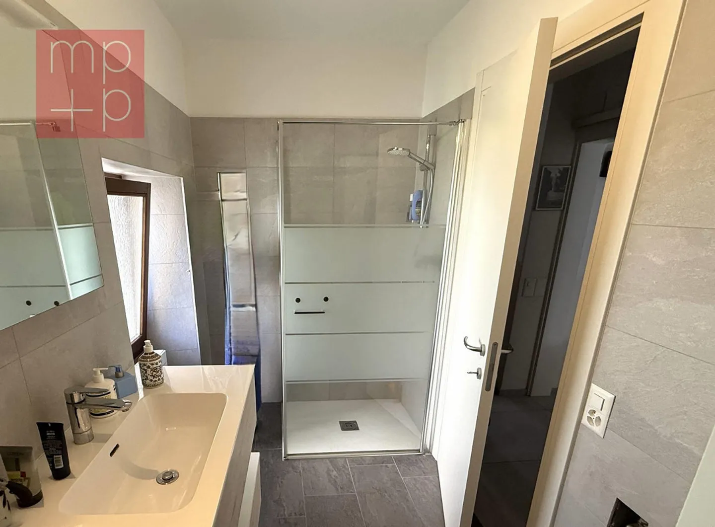 Affascinante casa familiare a Giubiasco - Foto 6 di 8