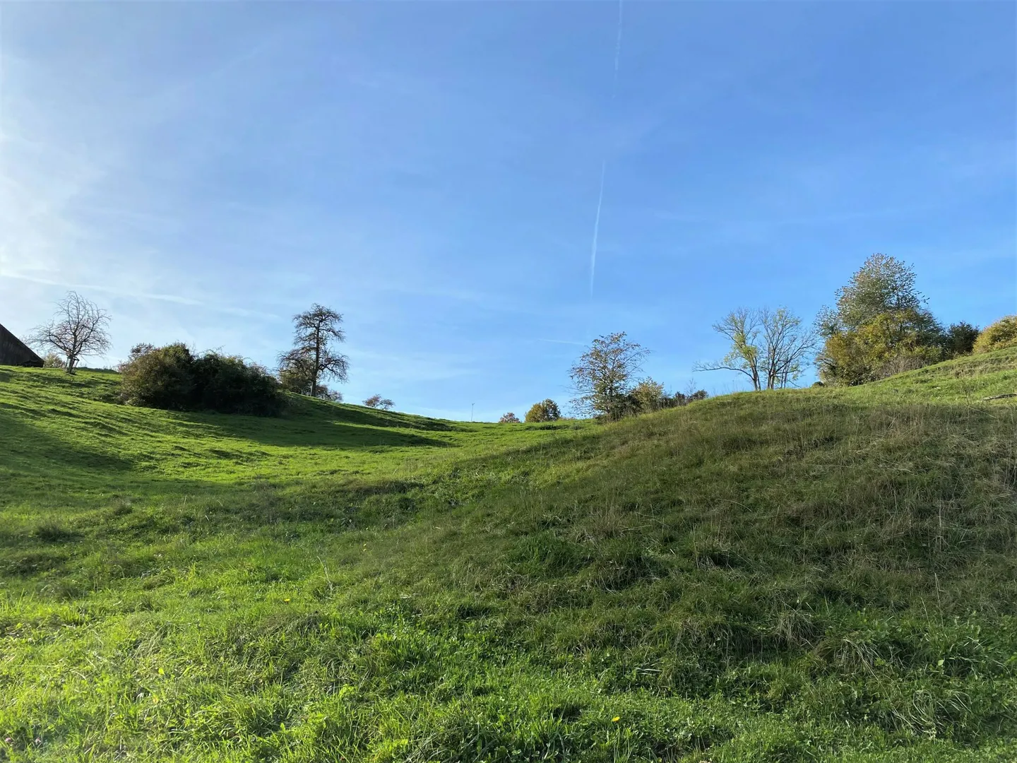 Exclusive plot with a wide view in a well-sunned hillside location - Photo 8 of 9