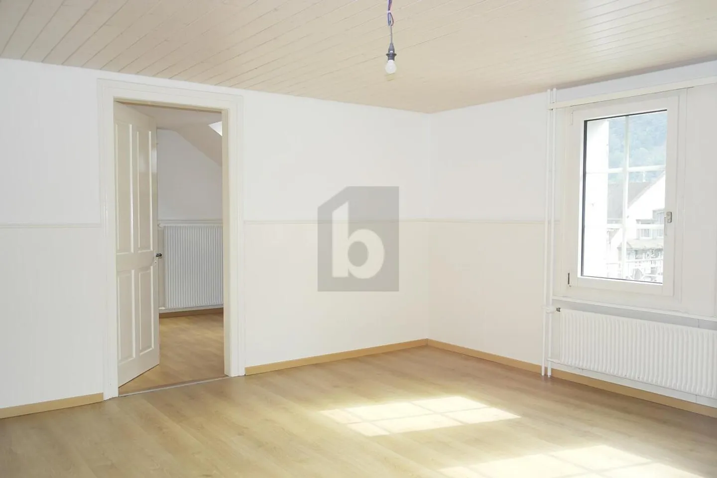 RENOVIERT MIT KLEINEM BALKON - Foto 2 di 6