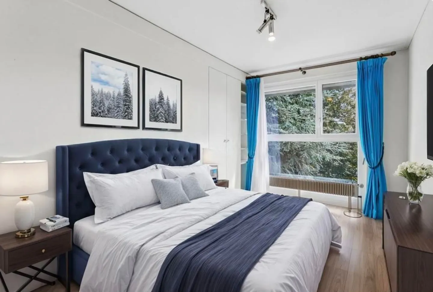 Villa spaziosa con piscina e vista libera - Foto 6 di 16